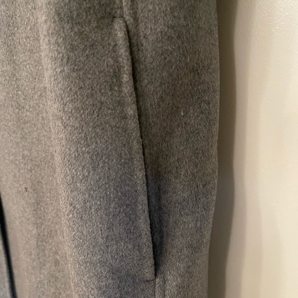 GAP Grey Wool Coat - Picture 5 of 6